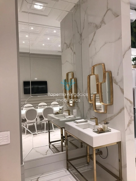 Apartamento com 4 suítes, Mobiliado e Diferenciado com 251m²- Meia Praia - Itapema/SC: 19ª foto da galeria de imagens do imóvel