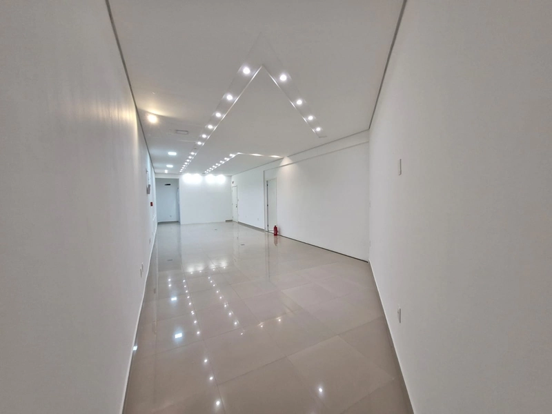 SALA COMERCIAL PARA LOCAÇÃO | Casa Branca Center: 3ª foto da galeria de imagens do imóvel