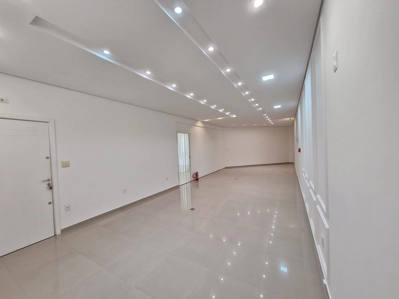 SALA COMERCIAL PARA LOCAÇÃO | Casa Branca Center: 2ª foto da galeria de imagens do imóvel
