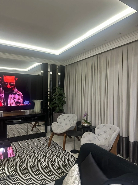 Apartamento à venda em Meia Praia, localizado na segunda quadra do mar: 5ª foto da galeria de imagens do imóvel