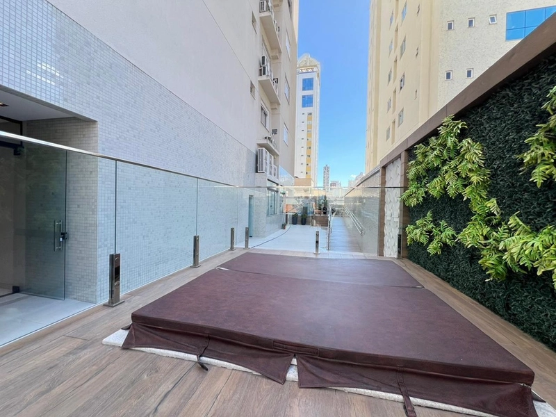 Apartamento à venda em Meia Praia, localizado na segunda quadra do mar: 42ª foto da galeria de imagens do imóvel