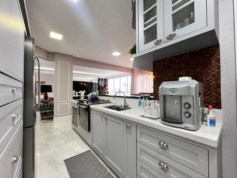 Apartamento à venda em Meia Praia, localizado na segunda quadra do mar: 20ª foto da galeria de imagens do imóvel