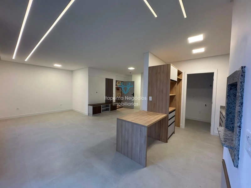 Apartamento em Meia Praia com área de lazer completa.: 4ª foto da galeria de imagens do imóvel