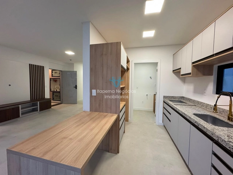 Apartamento em Meia Praia com área de lazer completa.: 6ª foto da galeria de imagens do imóvel
