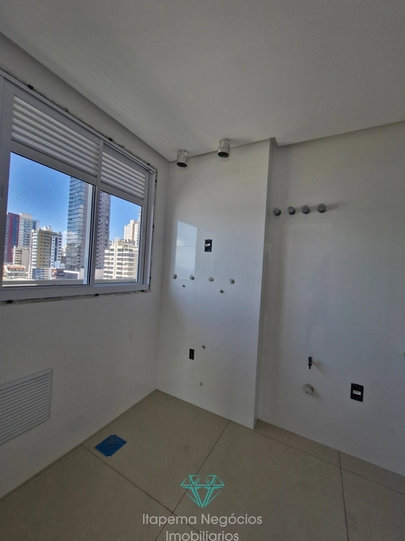 Em Construção - Apartamento 4 suítes - Viva o Luxo em Itapema, SC: 8ª foto da galeria de imagens do imóvel