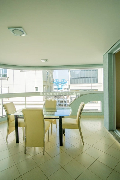 Apartamento mobiliado e equipado, frente ao mar, com 141m² e 2 vagas: 29ª foto da galeria de imagens do imóvel
