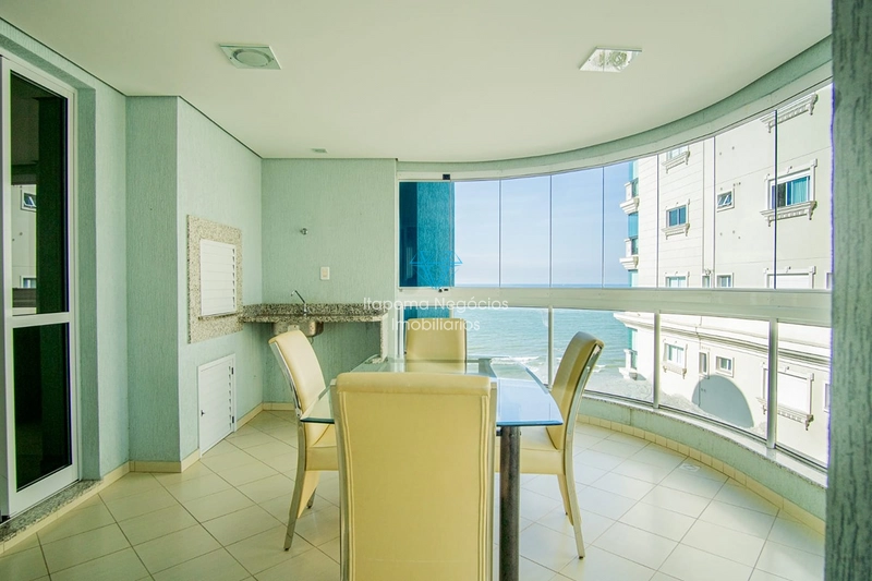 Apartamento mobiliado e equipado, frente ao mar, com 141m² e 2 vagas: 30ª foto da galeria de imagens do imóvel