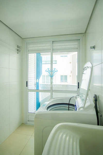 Apartamento mobiliado e equipado, frente ao mar, com 141m² e 2 vagas: 25ª foto da galeria de imagens do imóvel