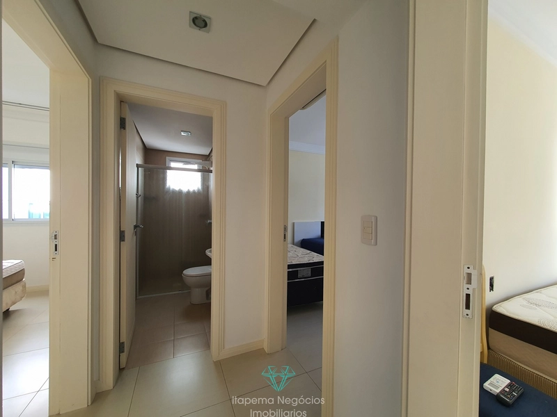 Apartamento mobiliado e equipado, frente ao mar, com 141m² e 2 vagas: 21ª foto da galeria de imagens do imóvel