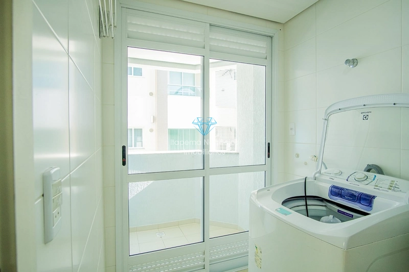 Apartamento mobiliado e equipado, frente ao mar, com 141m² e 2 vagas: 26ª foto da galeria de imagens do imóvel