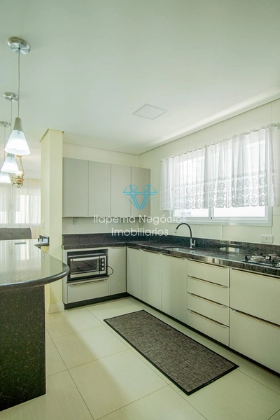 Apartamento mobiliado e equipado, frente ao mar, com 141m² e 2 vagas: 15ª foto da galeria de imagens do imóvel
