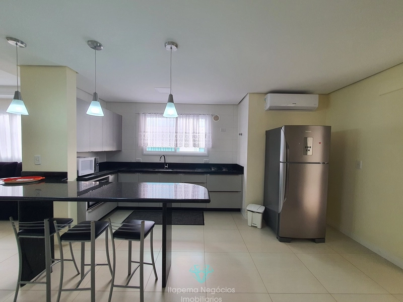 Apartamento mobiliado e equipado, frente ao mar, com 141m² e 2 vagas: 5ª foto da galeria de imagens do imóvel