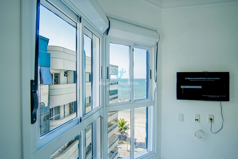 Apartamento mobiliado e equipado, frente ao mar, com 141m² e 2 vagas: 47ª foto da galeria de imagens do imóvel