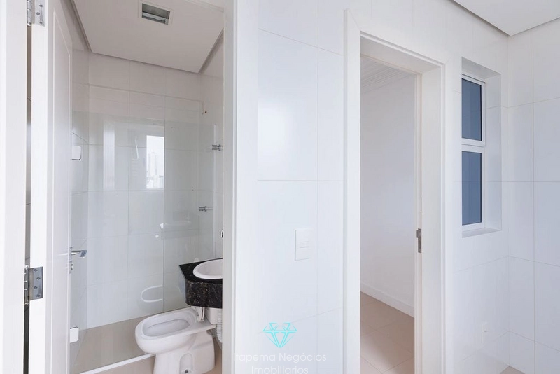 Viva o luxo que esse Duplex tem a oferecer.: 32ª foto da galeria de imagens do imóvel