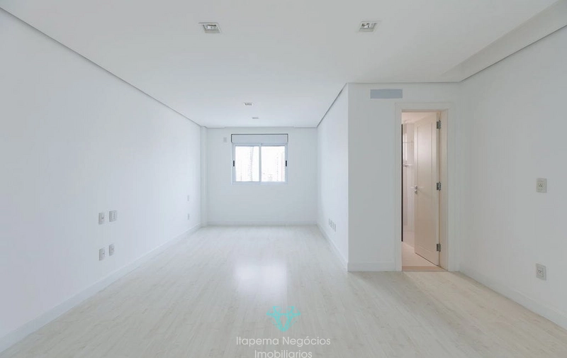 Viva o luxo que esse Duplex tem a oferecer.: 23ª foto da galeria de imagens do imóvel