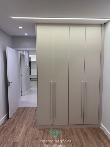 Apartamento semi-mobiliado, 2 dormitórios, sendo 1 suíte, 1 vaga.: 11ª foto da galeria de imagens do imóvel