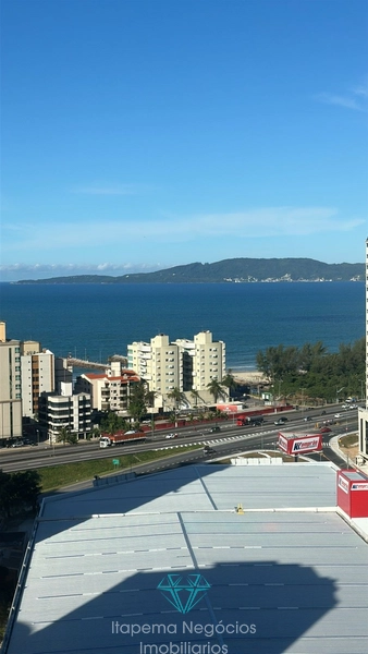 Apartamento semi-mobiliado, 2 dormitórios, sendo 1 suíte, 1 vaga.: 1ª foto da galeria de imagens do imóvel