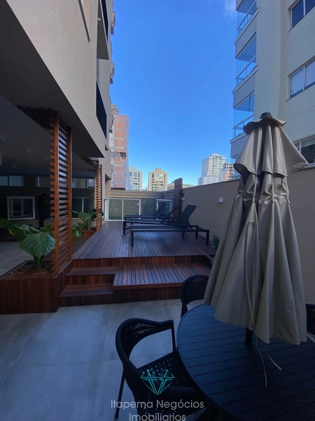 Apartamento com 3 suites 2 vagas de garagem , Meia Praia/Itapema: 25ª foto da galeria de imagens do imóvel