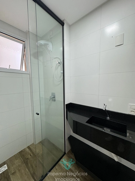 Apartamento com 3 suites 2 vagas de garagem , Meia Praia/Itapema: 11ª foto da galeria de imagens do imóvel