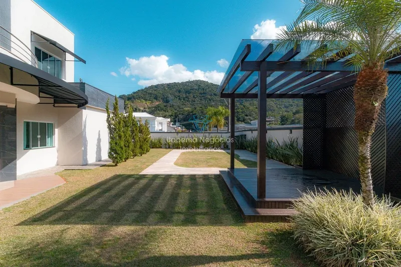 Casa de alto padrão. Condomínio Chácara Flora .: 35ª foto da galeria de imagens do imóvel