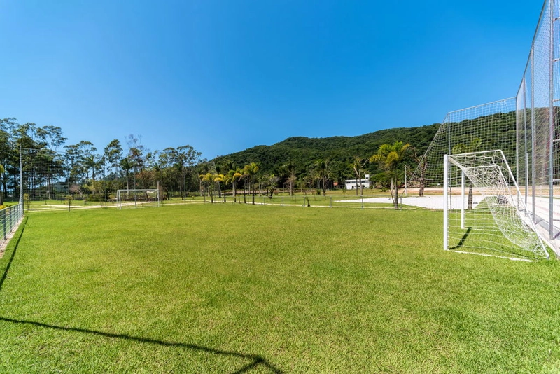 Terreno Empresarial/Indústrial: 17ª foto da galeria de imagens do imóvel