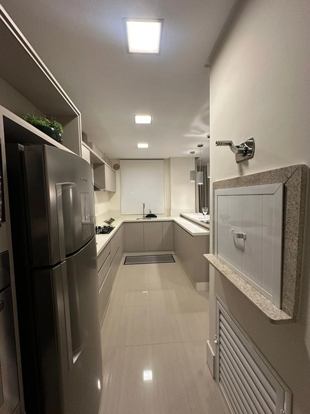 APARTAMENTO À VENDA – BALNEÁRIO CAMBORIÚ/SC: 7ª foto da galeria de imagens do imóvel