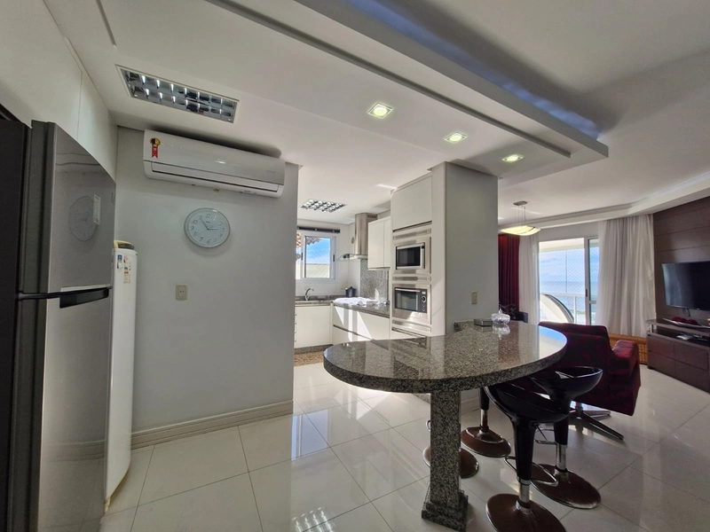 APARTAMENTO MOBILIADO E EQUIPADO – FRENTE MAR: 34ª foto da galeria de imagens do imóvel
