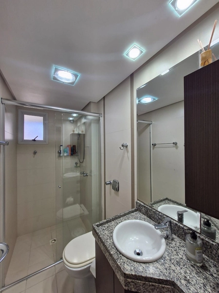 APARTAMENTO MOBILIADO E EQUIPADO – FRENTE MAR: 15ª foto da galeria de imagens do imóvel