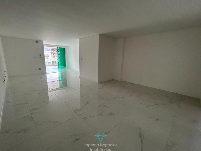 Apartamento 3 Dormitórios Sendo 3 Suítes , Meia Praia - Itapema / SC: 1ª foto da galeria de imagens do imóvel