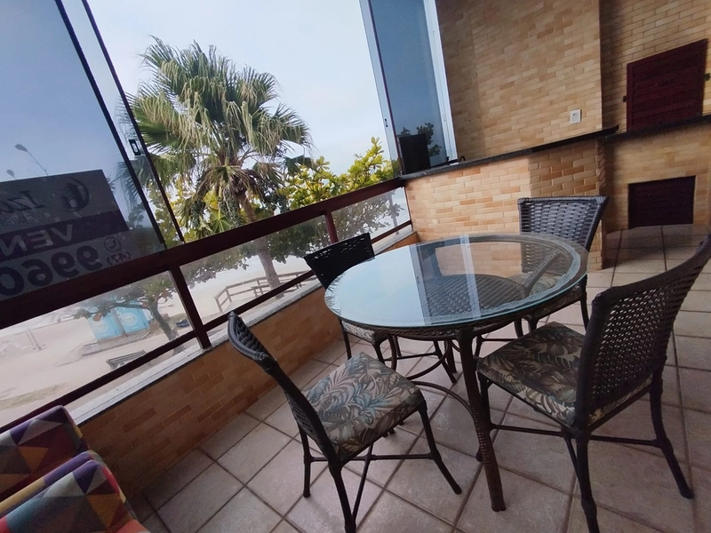 Apartamento frente mar! 3 dormitórios sendo um suíte sacada vista mar próximo do píer.: 14ª foto da galeria de imagens do imóvel