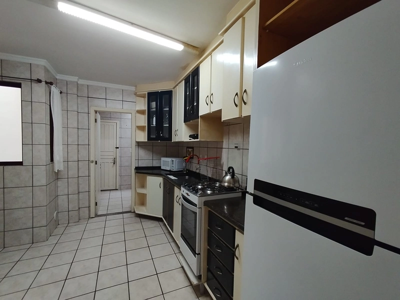 Apartamento frente mar! 3 dormitórios sendo um suíte sacada vista mar próximo do píer.: 6ª foto da galeria de imagens do imóvel