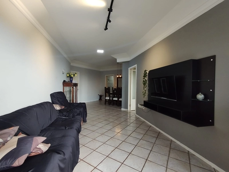 Apartamento frente mar! 3 dormitórios sendo um suíte sacada vista mar próximo do píer.: 2ª foto da galeria de imagens do imóvel