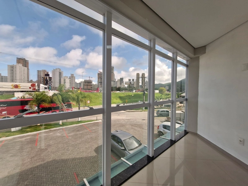 SALA COMERCIAL PARA LOCAÇÃO | Casa Branca Center: 3ª foto da galeria de imagens do imóvel