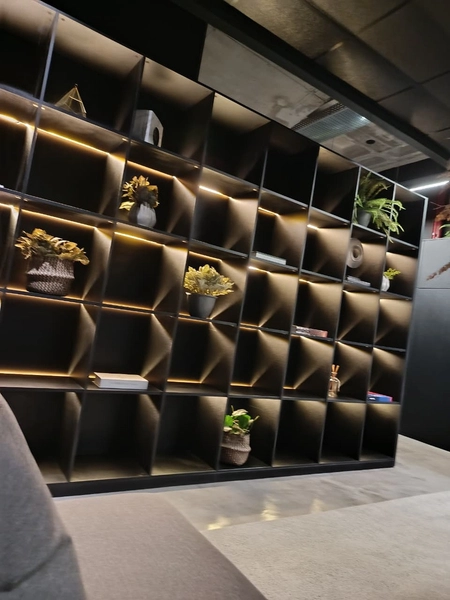 Sala comercial para locação no bairro Morretes: 15ª foto da galeria de imagens do imóvel