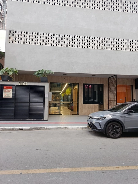 Sala comercial para locação no bairro Morretes: 1ª foto da galeria de imagens do imóvel