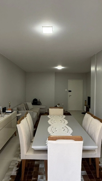 VENDA DE APARTAMENTO QUADRA MAR EM BALNEÁRIO CAMBORIÚ: 3ª foto da galeria de imagens do imóvel