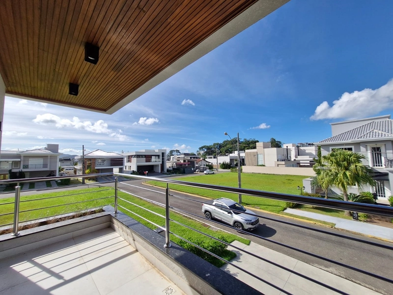 Casa de Alto Padrão em Condomínio de Luxo em Camboriú: 5ª foto da galeria de imagens do imóvel