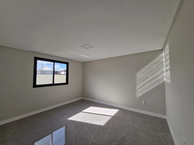 Casa de Alto Padrão em Condomínio de Luxo em Camboriú: 28ª foto da galeria de imagens do imóvel