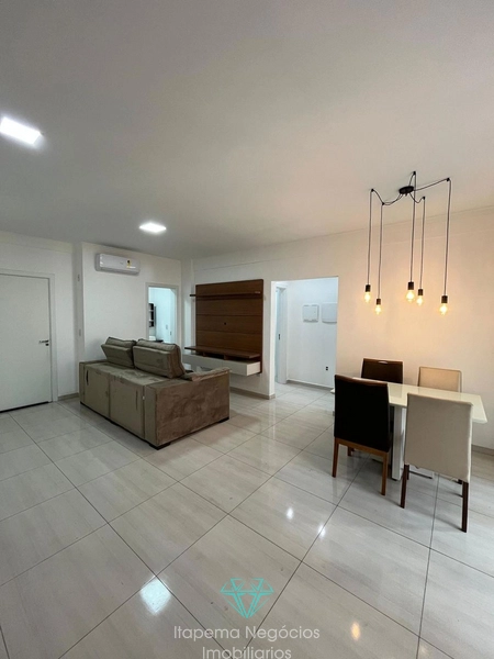 Apartamento à Venda em Morretes, Itapema – 2 Suítes, Mobiliado e com 1: 2ª foto da galeria de imagens do imóvel