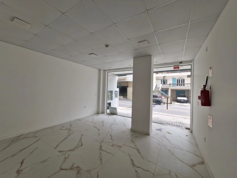 Sala comercial em Meia Praia - Itapema : 10ª foto da galeria de imagens do imóvel