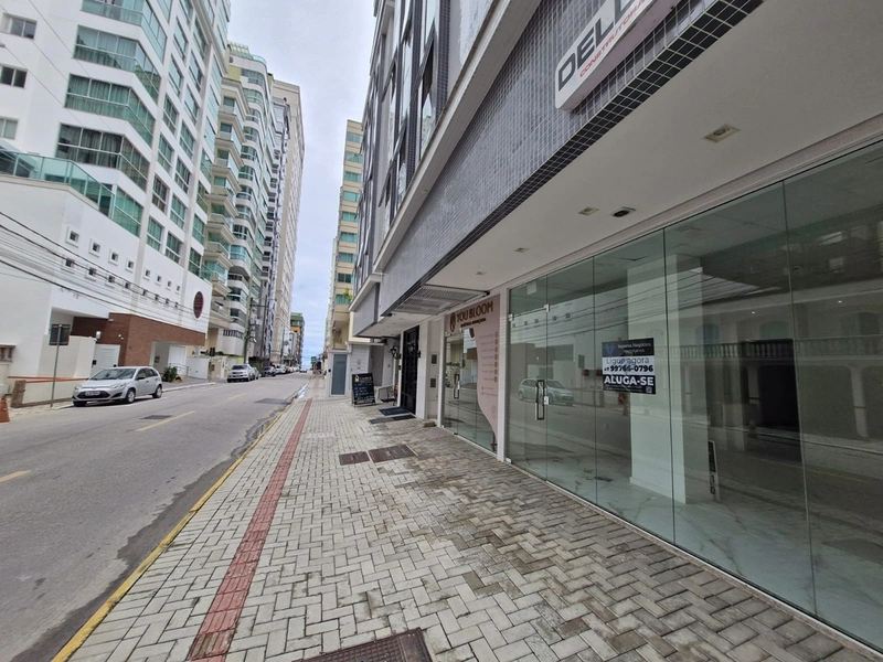 Sala comercial em Meia Praia - Itapema : 5ª foto da galeria de imagens do imóvel