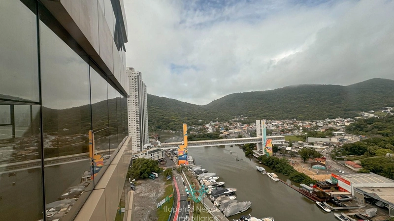 Pronto para morar - Apartamento 4 suítes 3 vagas - Balneário: 2ª foto da galeria de imagens do imóvel