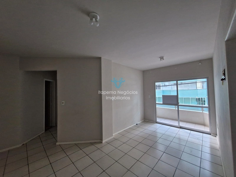 LOCAÇÃO – APARTAMENTO SEMI MOBILIADO NO CENTRO DE ITAPEMA: 6ª foto da galeria de imagens do imóvel