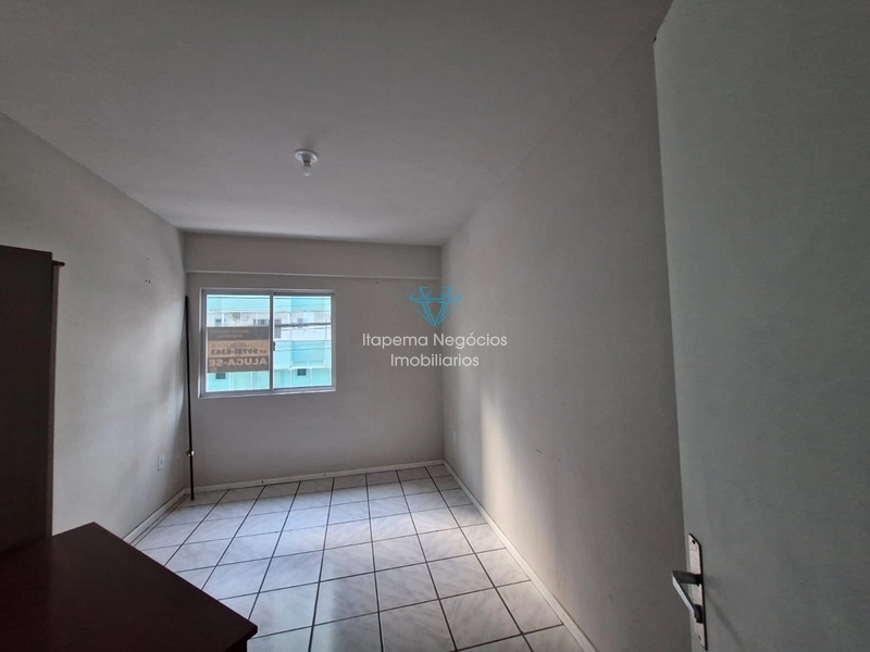 LOCAÇÃO – APARTAMENTO SEMI MOBILIADO NO CENTRO DE ITAPEMA: 13ª foto da galeria de imagens do imóvel