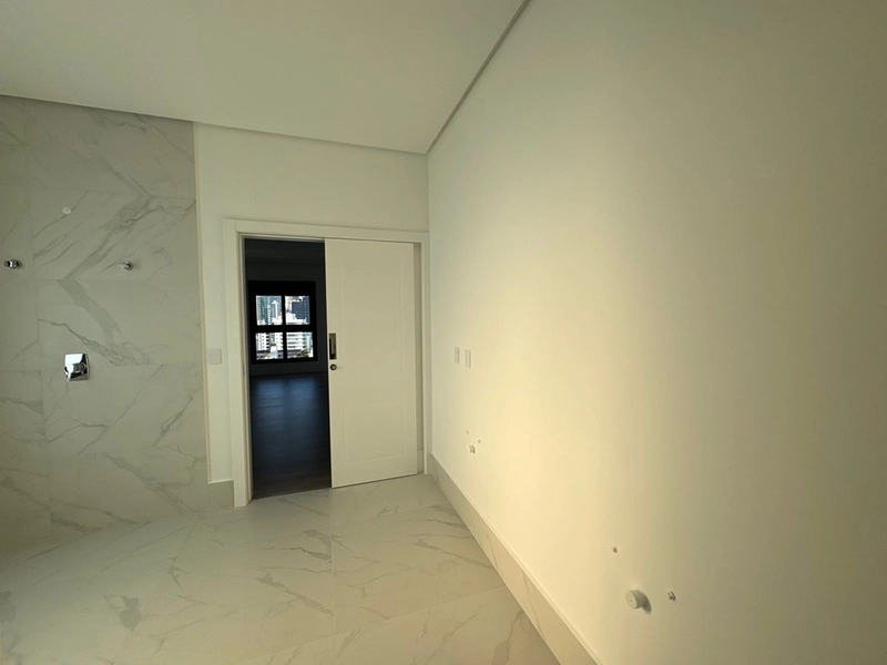 Exclusividade Frente Mar: 4 Suítes no Centro: 19ª foto da galeria de imagens do imóvel