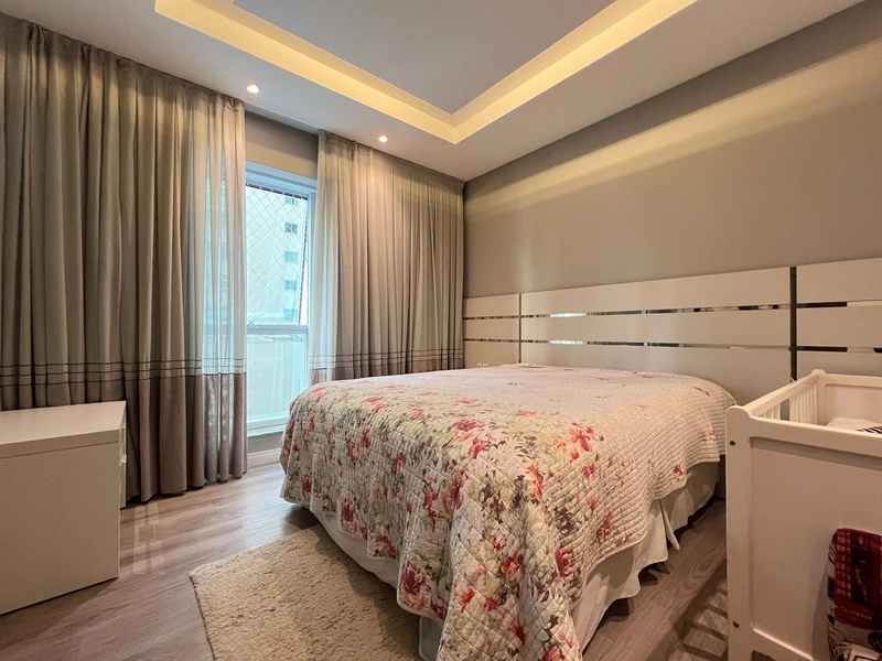 Apartamento Mobiliado e Decorado de Luxo, a Passos do Mar em Meia Praia, Itapema.: 14ª foto da galeria de imagens do imóvel