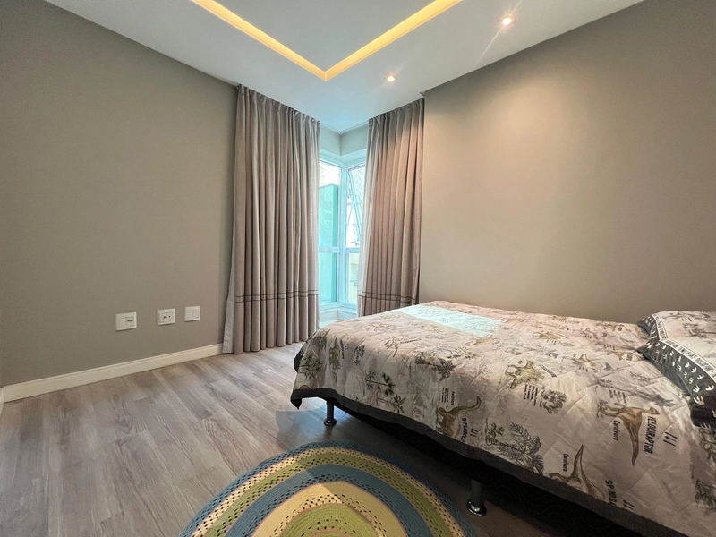 Apartamento Mobiliado e Decorado de Luxo, a Passos do Mar em Meia Praia, Itapema.: 16ª foto da galeria de imagens do imóvel