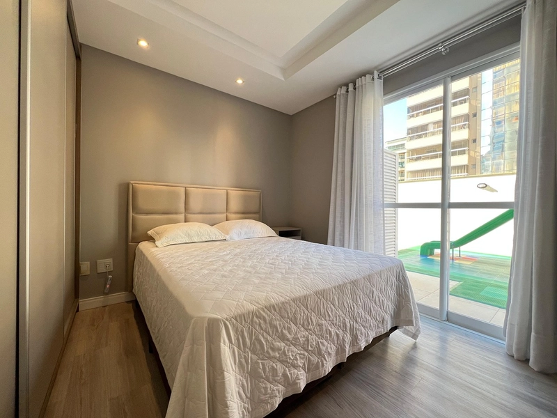 Apartamento Mobiliado e Decorado de Luxo, a Passos do Mar em Meia Praia, Itapema.: 20ª foto da galeria de imagens do imóvel