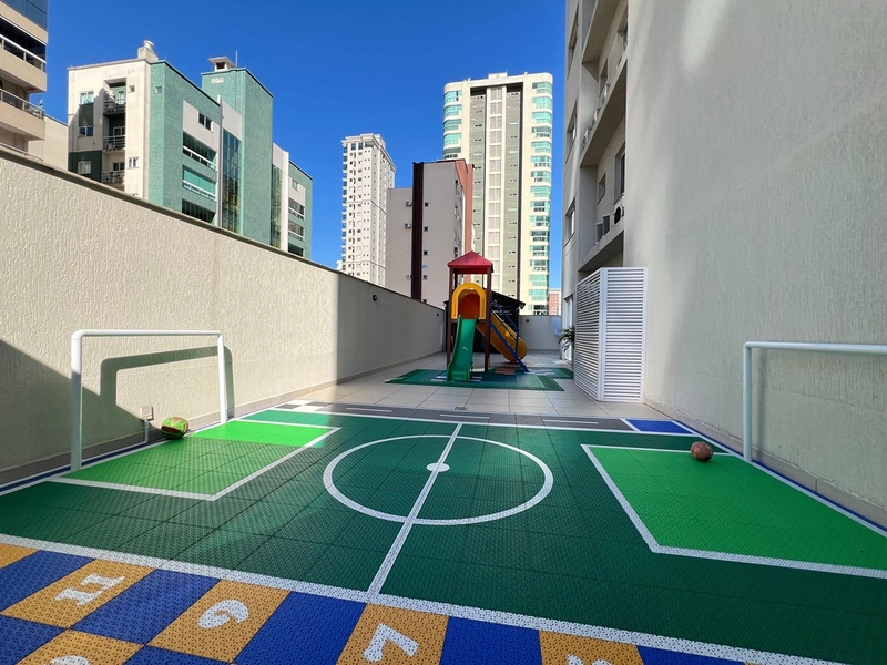 Apartamento Mobiliado e Decorado de Luxo, a Passos do Mar em Meia Praia, Itapema.: 25ª foto da galeria de imagens do imóvel