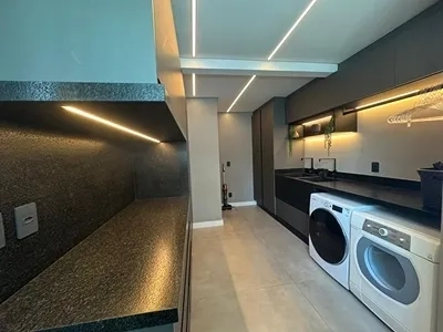 LOCAÇÃO ANUAL – APARTAMENTO FRENTE MAR | 4 SUÍTES | 331 m² | ALTO PADRÃO | MEIA PRAIA – ITAPEMA/SC: 13ª foto da galeria de imagens do imóvel